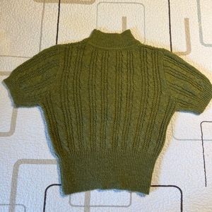 Cider Green sweater top